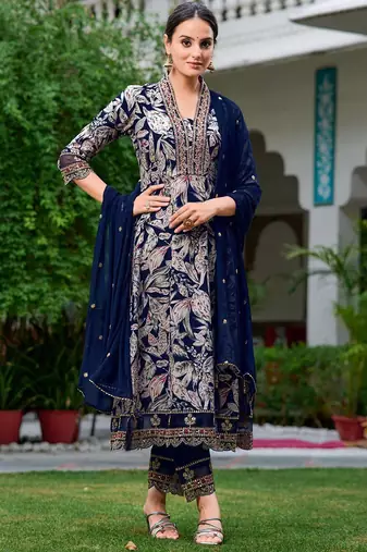 women floral printed a-line kurta with trousers & dupatta