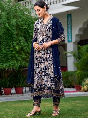 women floral printed a-line kurta with trousers & dupatta 4