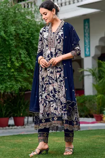 women floral printed a-line kurta with trousers & dupatta