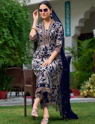 women floral printed a-line kurta with trousers & dupatta 6
