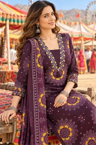women ethnic motifs printed regular  cotton kurta with trousers & with dupatta