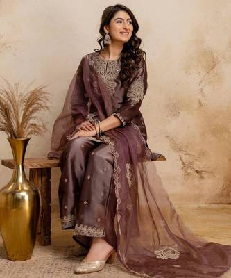 women embroidered regular kurta with palazzos & with dupatta 3