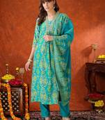 women ethnic motifs embroidered mirror work kurta with trousers & with dupatta