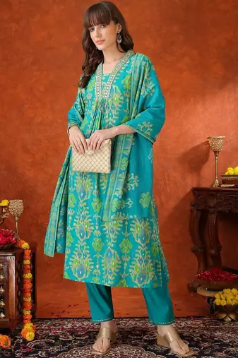 women ethnic motifs embroidered mirror work kurta with trousers & with dupatta