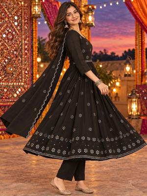 women ethnic motifs empire mirror work kurta with trousers & with dupatta 2