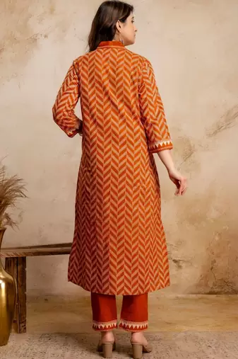 women printed regular mirror work  cotton kurta with trousers & with dupatta