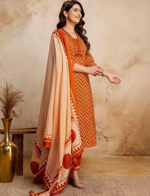 women printed regular mirror work  cotton kurta with trousers & with dupatta 5