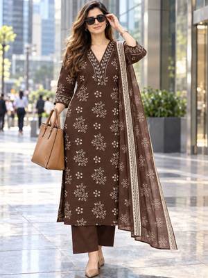 women ethnic motifs printed regular beads and stones  cotton kurta with trousers & with 1