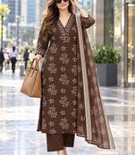 women ethnic motifs printed regular beads and stones  cotton kurta with trousers & with