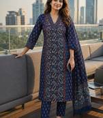 women paisley printed regular mirror work  cotton kurta with trousers & with dupatta