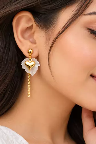 Anti-tarnish, stud back closure, dangling chain, puffy heart charm