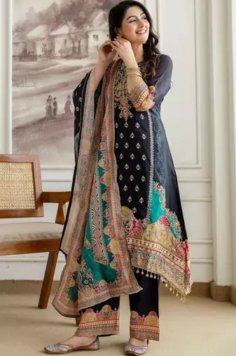 women ethnic motifs embroidered regular kurta with palazzos & with dupatta
