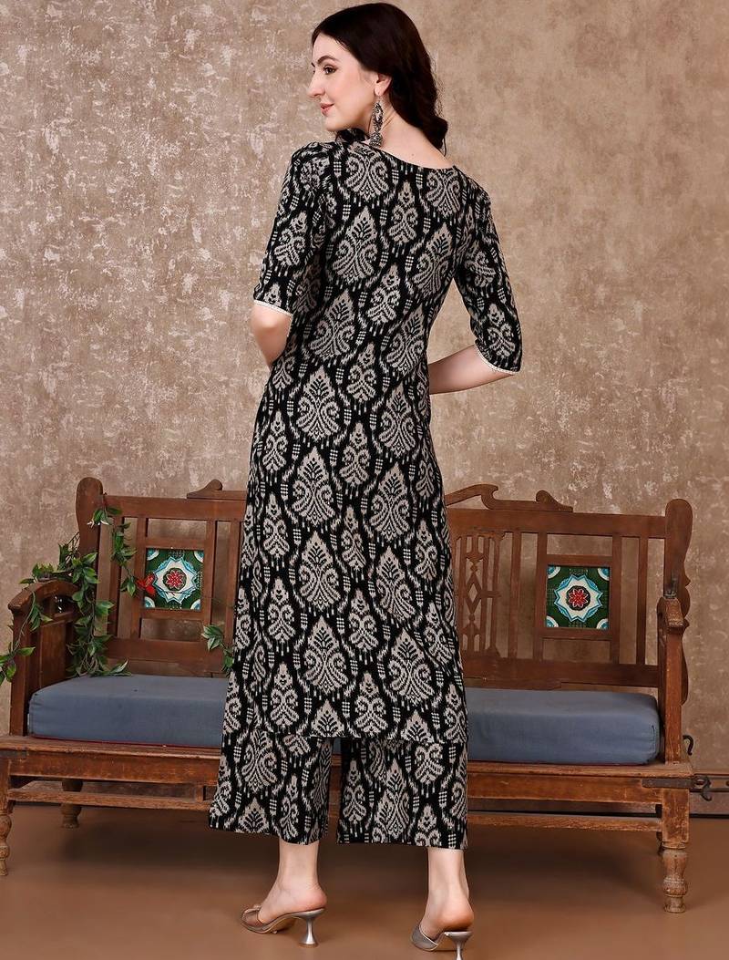 women ethnic motifs printed regular thread work kurta with trousers