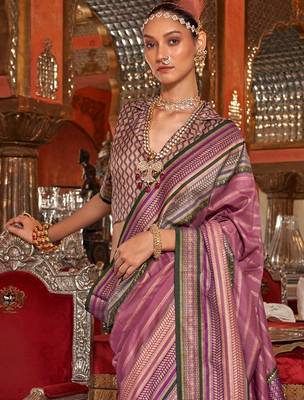 Mauve ethnic motifs zari banarasi saree 3