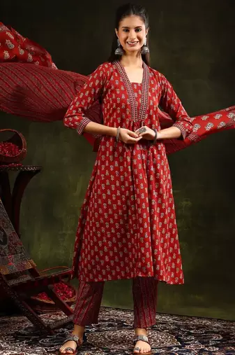 women ethnic motifs printed empire kurta with trousers & with dupatta