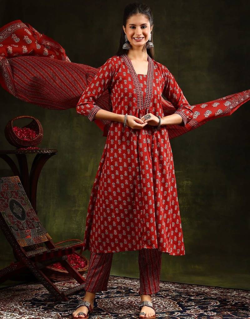 women ethnic motifs printed empire kurta with trousers & with dupatta