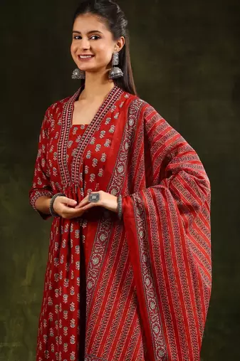 women ethnic motifs printed empire kurta with trousers & with dupatta