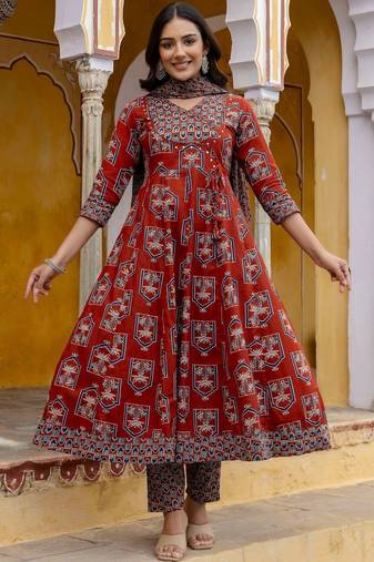 women ethnic motifs printed angrakha  cotton kurta with trousers & with dupatta