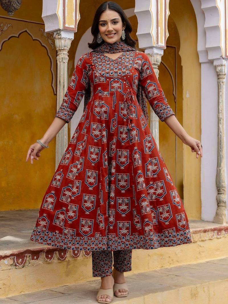 women ethnic motifs printed angrakha  cotton kurta with trousers & with dupatta