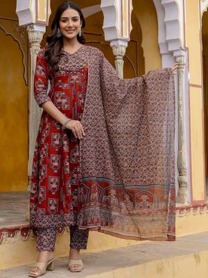 women ethnic motifs printed angrakha  cotton kurta with trousers & with dupatta 6
