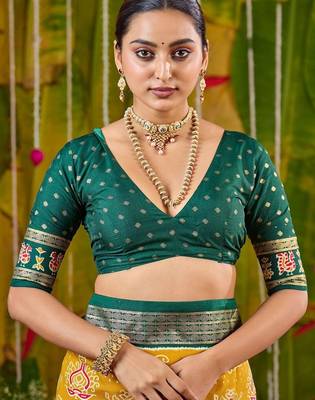 Mustard woven design zari silk blend handloom sambalpuri saree 5