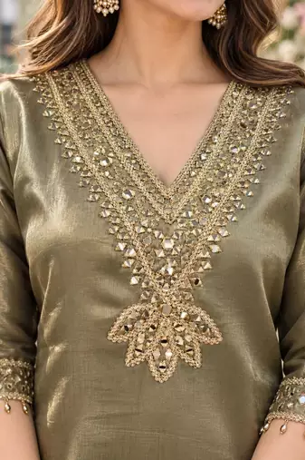 women regular mirror work kurta with palazzos & with dupatta