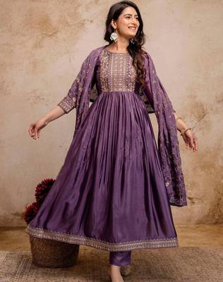 women ethnic motifs embroidered empire  silk kurta with trousers & with dupatta 1
