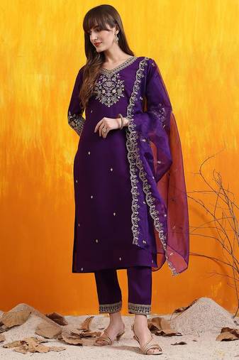 floral embroidered chanderi cotton v-neck straight kurta with trousers and dupatta