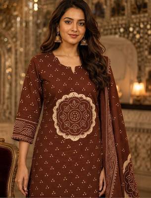 women ethnic motifs printed regular  cotton kurta with palazzos & with dupatta 4