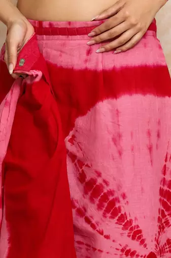 Red tie and dye  cotton saree