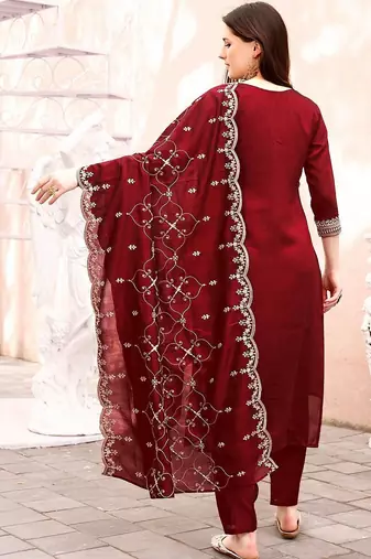 women ethnic motifs embroidered regular thread work kurta with trousers & with dupatta
