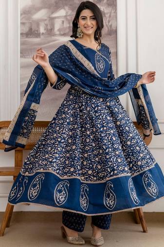 women ethnic motifs printed angrakha  cotton kurta with trousers & with dupatta