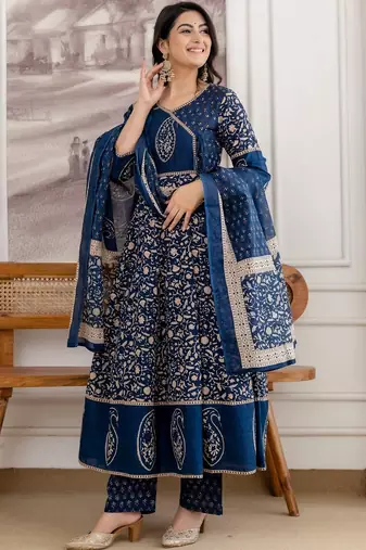 women ethnic motifs printed angrakha  cotton kurta with trousers & with dupatta