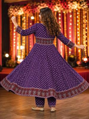 women ethnic motifs printed angrakha  cotton kurta with trousers & with dupatta 3