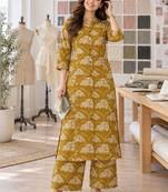 women floral printed regular  cotton kurta with palazzos