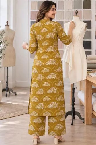women floral printed regular  cotton kurta with palazzos