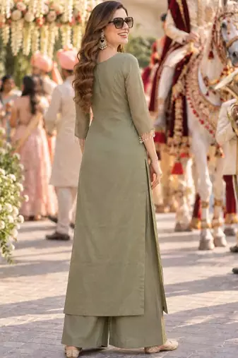 women floral embroidered regular beads and stones kurta with palazzos & with dupatta