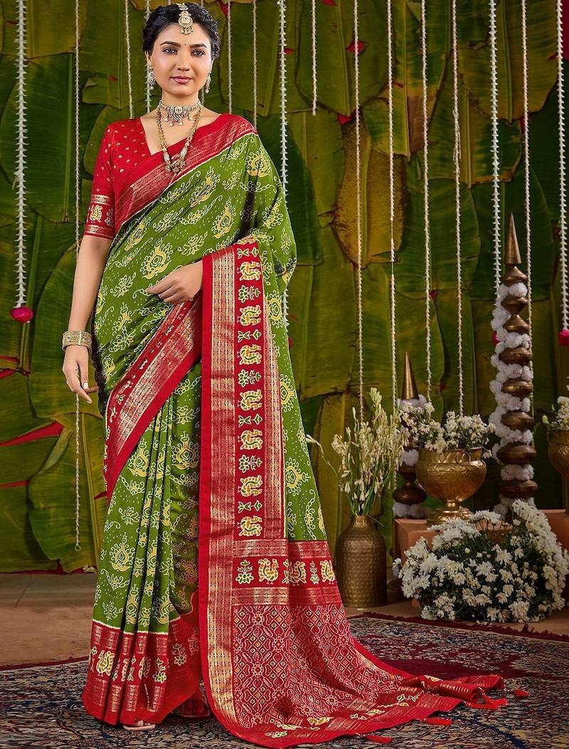 Green ethnic motifs silk blend sambalpuri saree