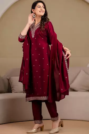women ethnic motifs embroidered regular thread work kurta with trousers & with dupatta
