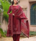 women ethnic motifs printed regular  cotton kurta with trousers & with dupatta