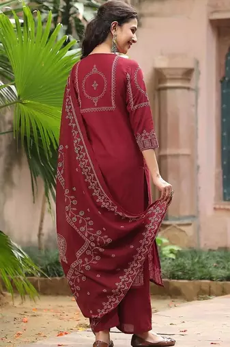 women ethnic motifs printed regular  cotton kurta with trousers & with dupatta