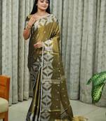 Gold women ethnic motifs printed saree
