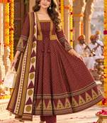 women ethnic motifs printed regular gotta patti  cotton kurta with trousers & with dupatta
