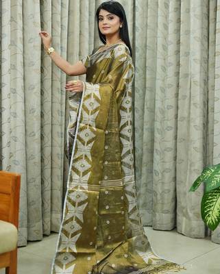 Gold women ethnic motifs printed saree 3