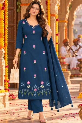 women floral embroidered regular thread work  cotton kurta with trousers & with dupatta