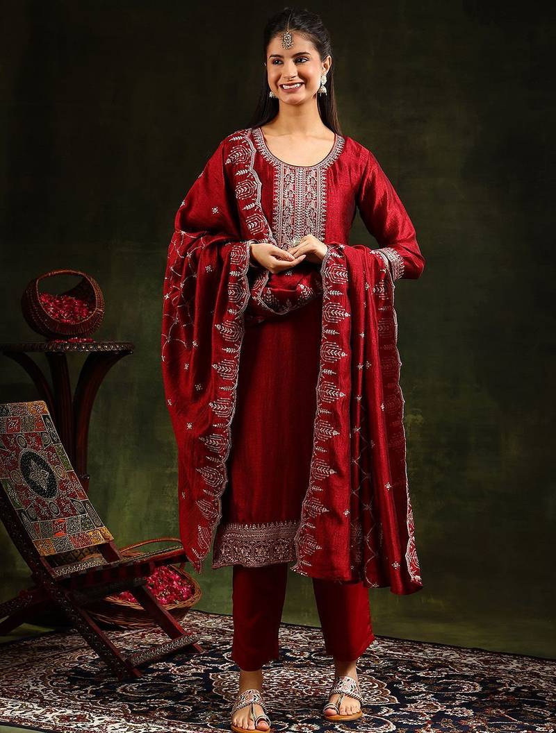 ethnic motifs embroidered sequinned straight kurta with trouser & dupatta