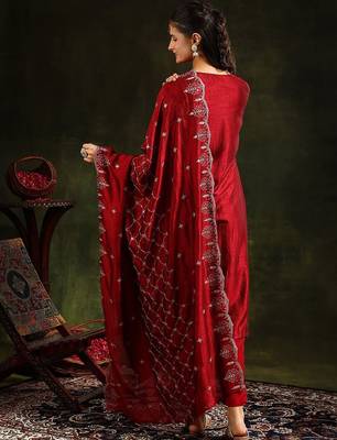 ethnic motifs embroidered sequinned straight kurta with trouser & dupatta 4