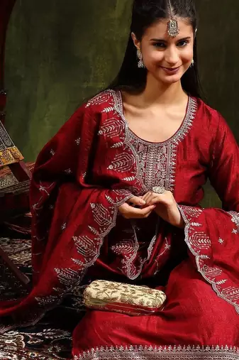 ethnic motifs embroidered sequinned straight kurta with trouser & dupatta