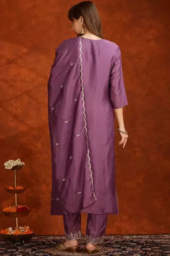 women embroidered regular sequinned kurta with trousers & with dupatta