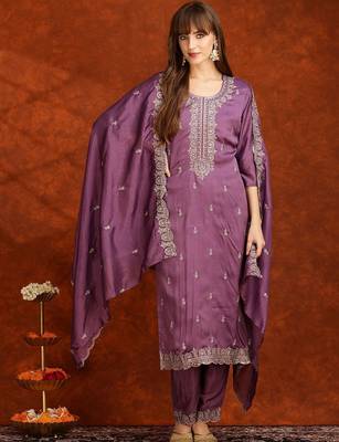 women embroidered regular sequinned kurta with trousers & with dupatta 5
